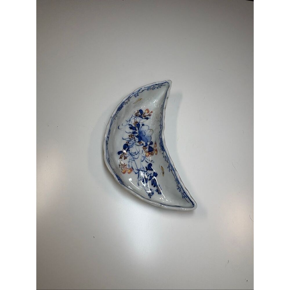Elegant Crescent Moon Decorative Dish